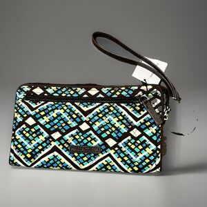 Vera Bradley Rain Forest Wristlet with RFID protection NWT